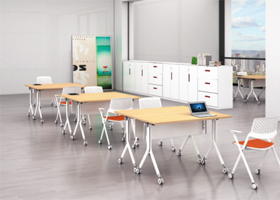 原木色折疊培訓(xùn)桌椅