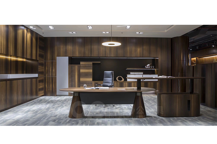 升起副臺并移動圖.jpg 升起副臺并移動圖.jpg