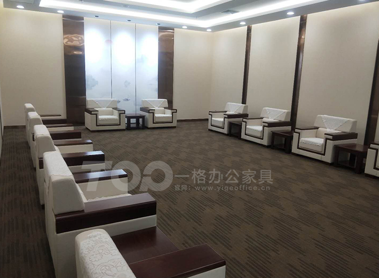 商務接待布藝沙發.jpg