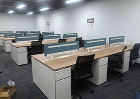 高品質(zhì)職員辦公卡位